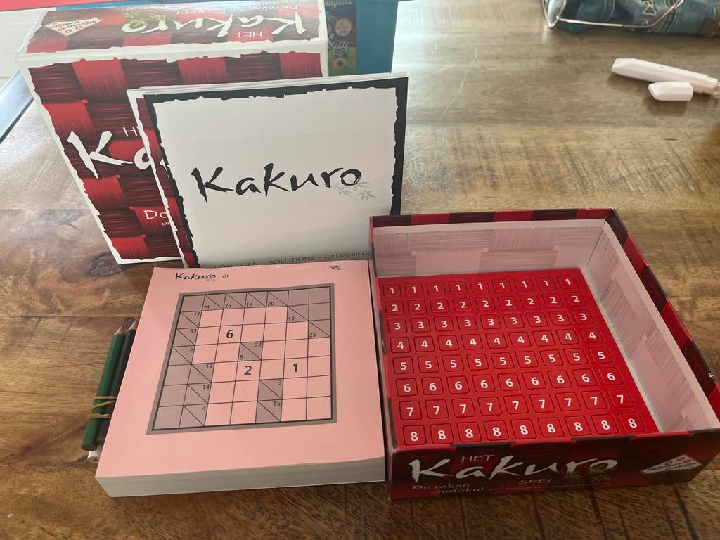 Het Kakuro Spel - De reken Sudoku, Ophalen of Verzenden, Minder dan 500 stukjes, Zo goed als nieuw, Puzzelboek