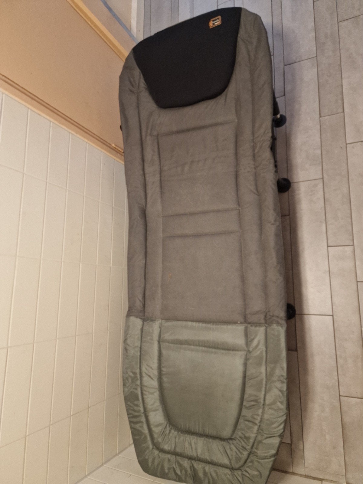 Comfortabel opvouwbaar campingbed/stretcher, Ophalen, Gebruikt, Overige
