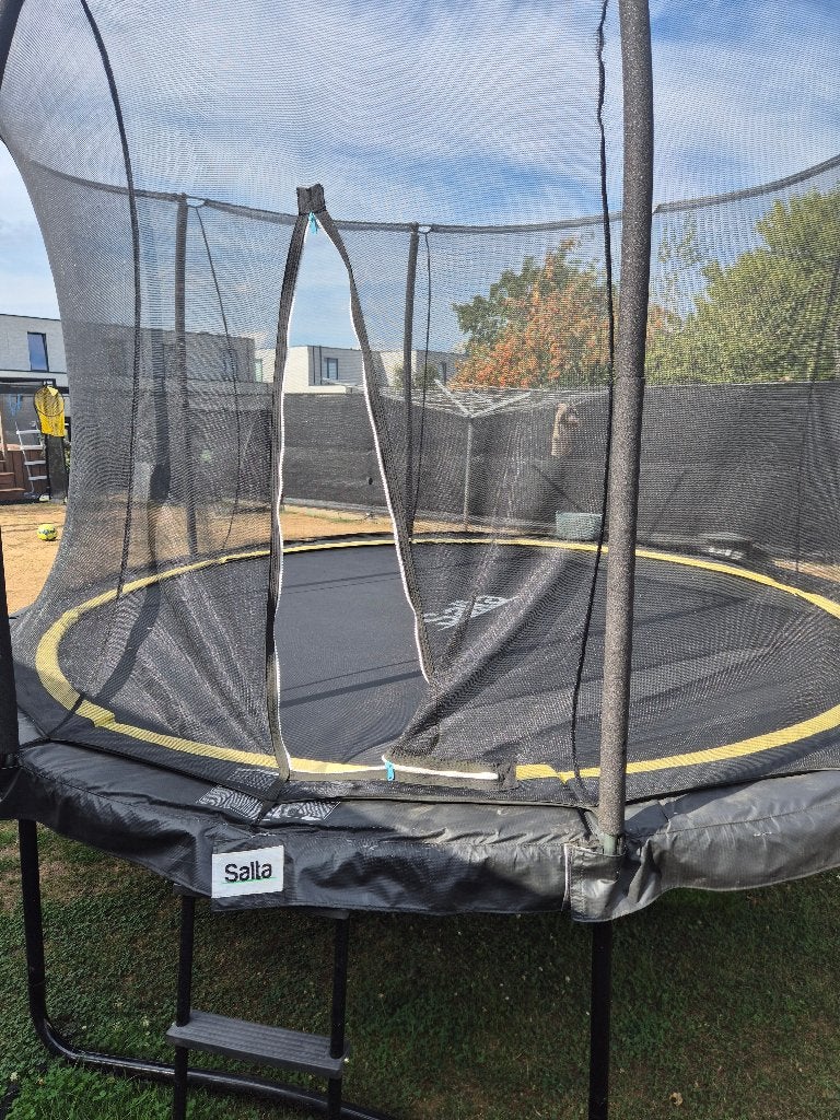Salta trampoline 366, Ophalen, Zo goed als nieuw