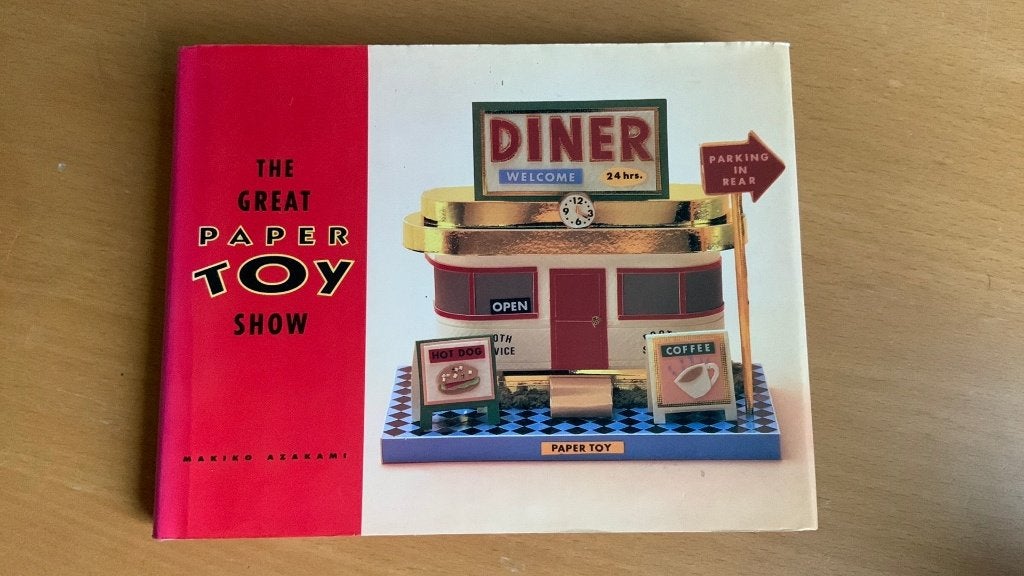 The great paper toy show, Ophalen of Verzenden, Overige onderwerpen