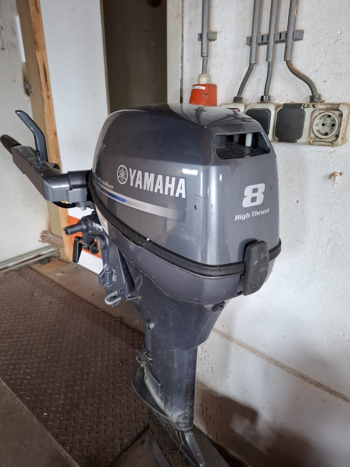 Yamaha 8 pk High Thrust buitenboordmotor – FT8DMH, Watersport en Boten, 5 tot 10 pk, Viertaktmotor, Ophalen of Verzenden, Zo goed als nieuw