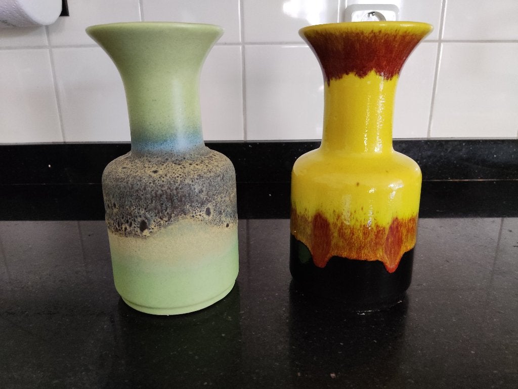 2 VINTAGE VAZEN JASBA 602 1022, Ophalen of Verzenden, Gebruikt, Steen/keramiek, 22 cm