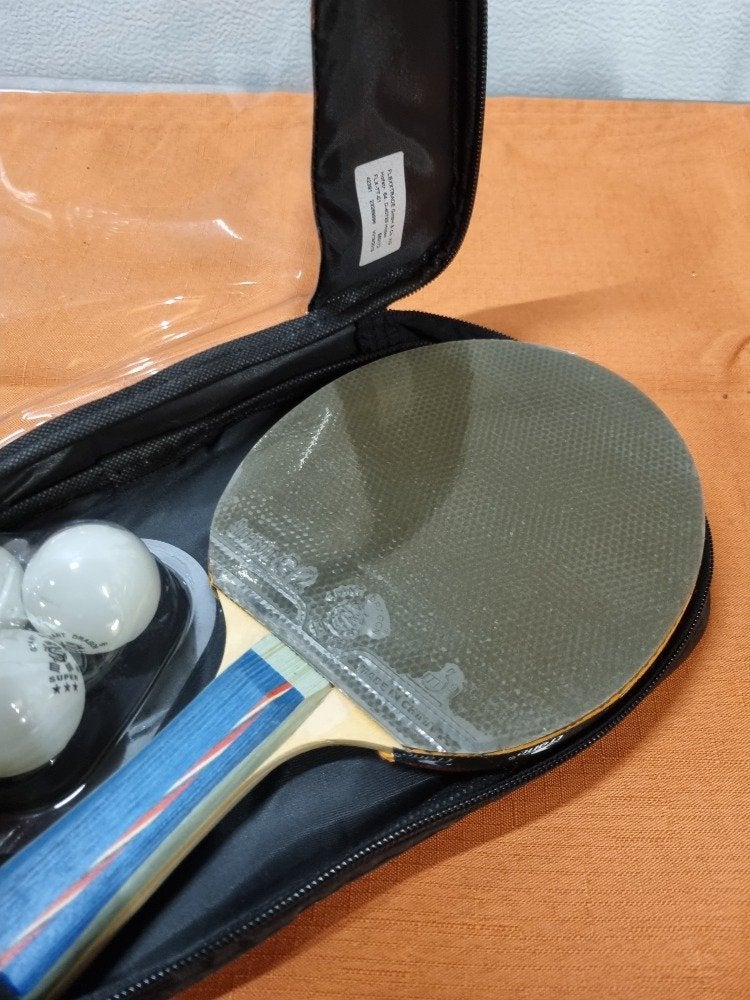 tafeltennis bats met ballen nieuw, Ophalen of Verzenden, 'T Olde Gre-j, Info@toldegrej.nl, Endepoelstraat 20f Didam