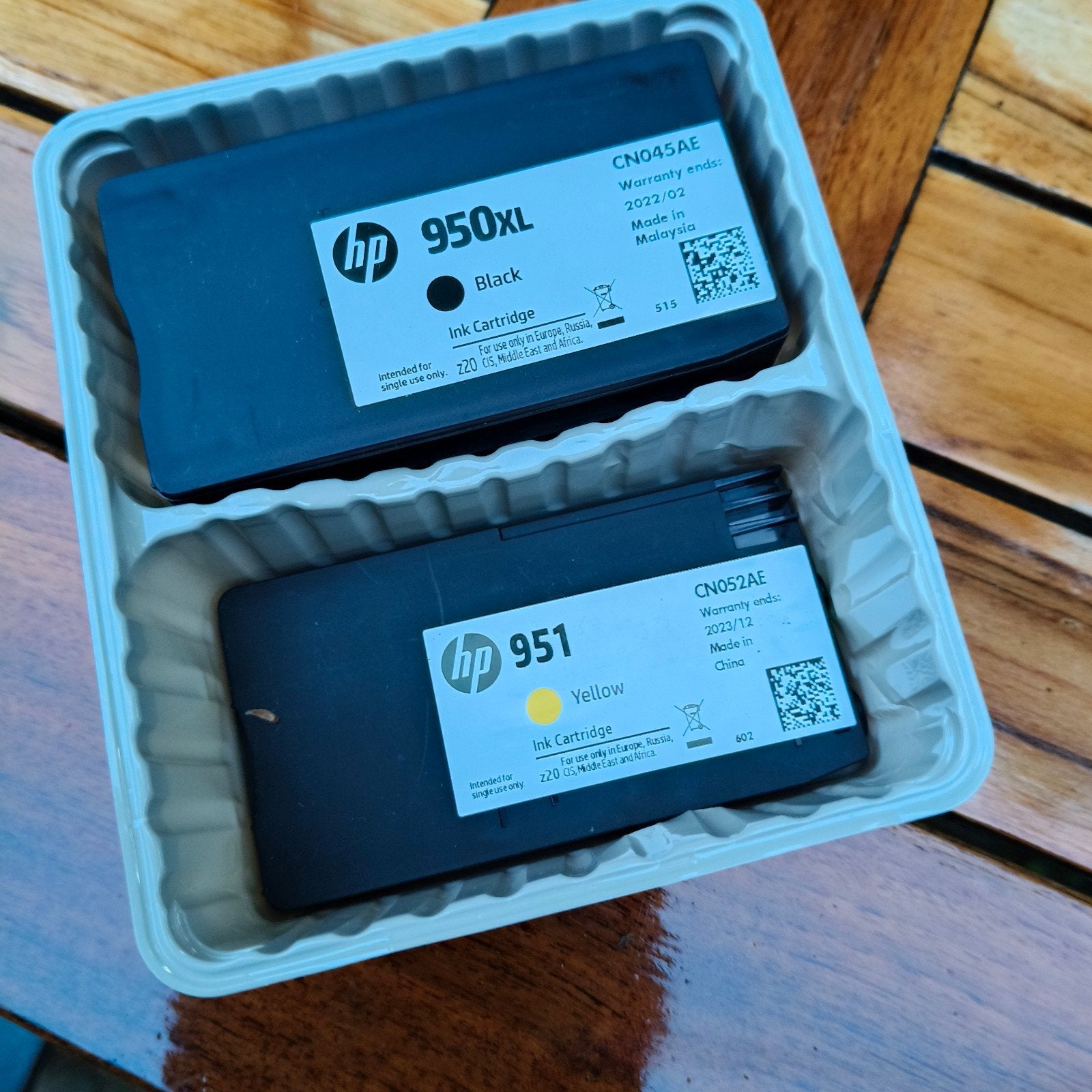 HP 950XL Zwart & 951 Geel Cartridges - Origineel & Nieuw, Computers en Software, Printerbenodigdheden, Ophalen of Verzenden, Nieuw