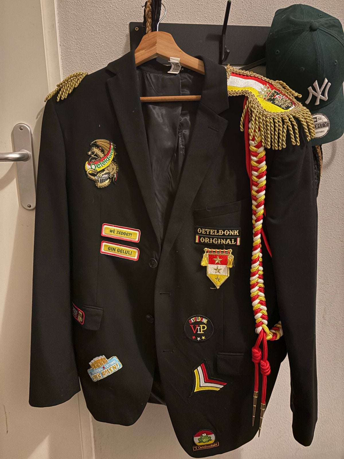 Oeteldonk jasje - Maat L/M, Maat 52/54 (L), Carnaval, Ophalen of Verzenden, Kleding