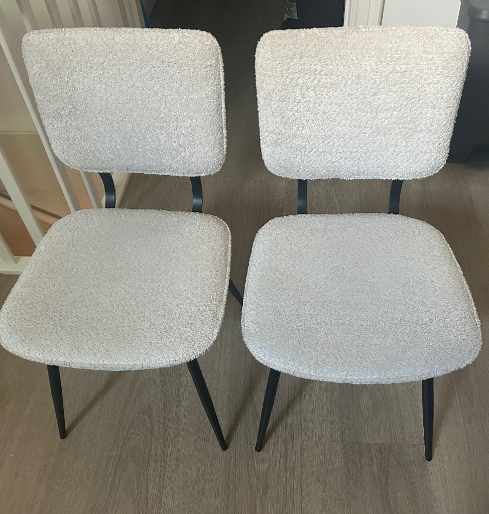 Teddy eetkamerstoelen, Ophalen, Zo goed als nieuw, Wit, Twee