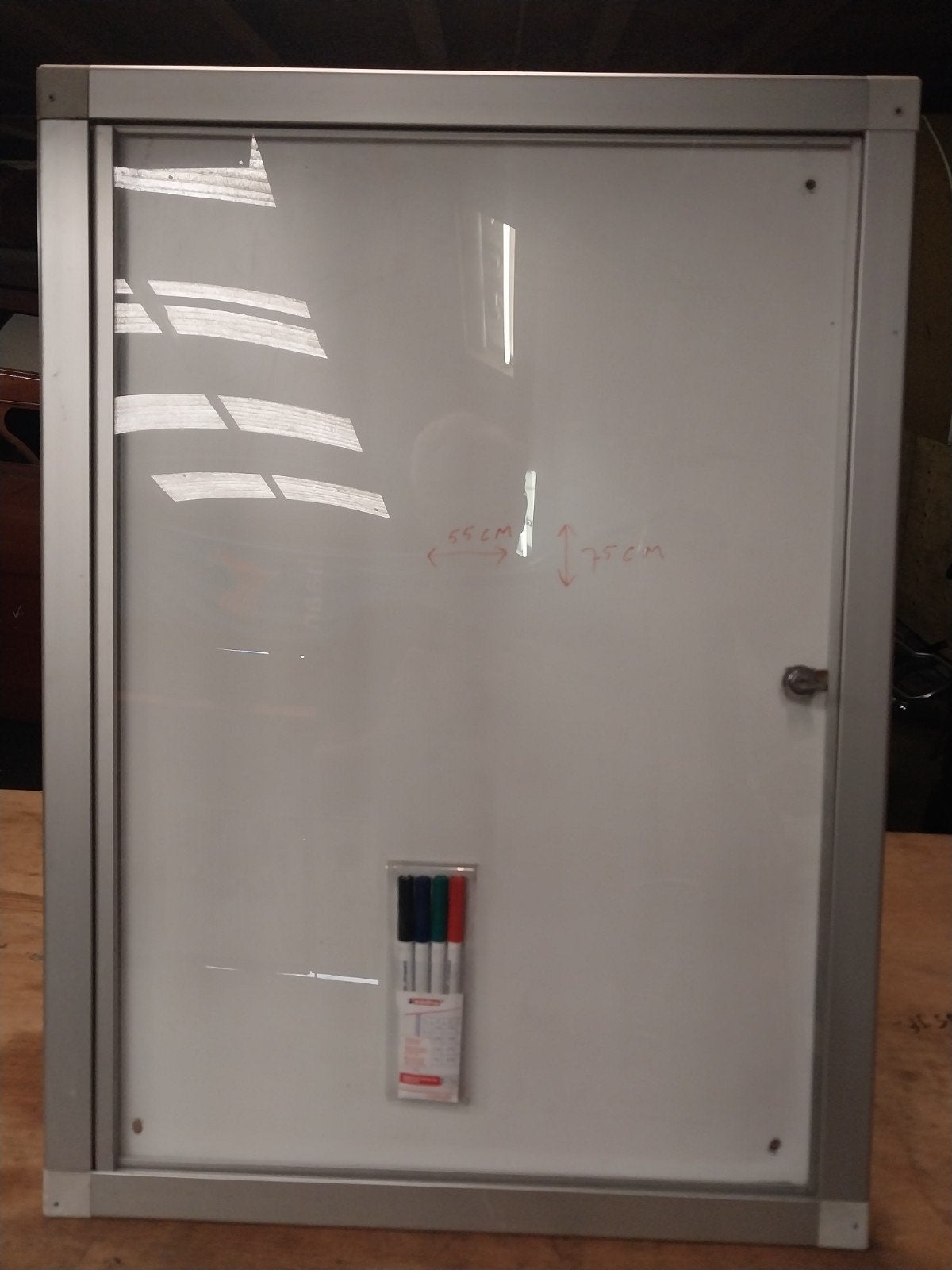 whiteboard afsluitbaar., Huis en Inrichting, Brandblussers en Brandkasten, Ophalen of Verzenden, Gebruikt