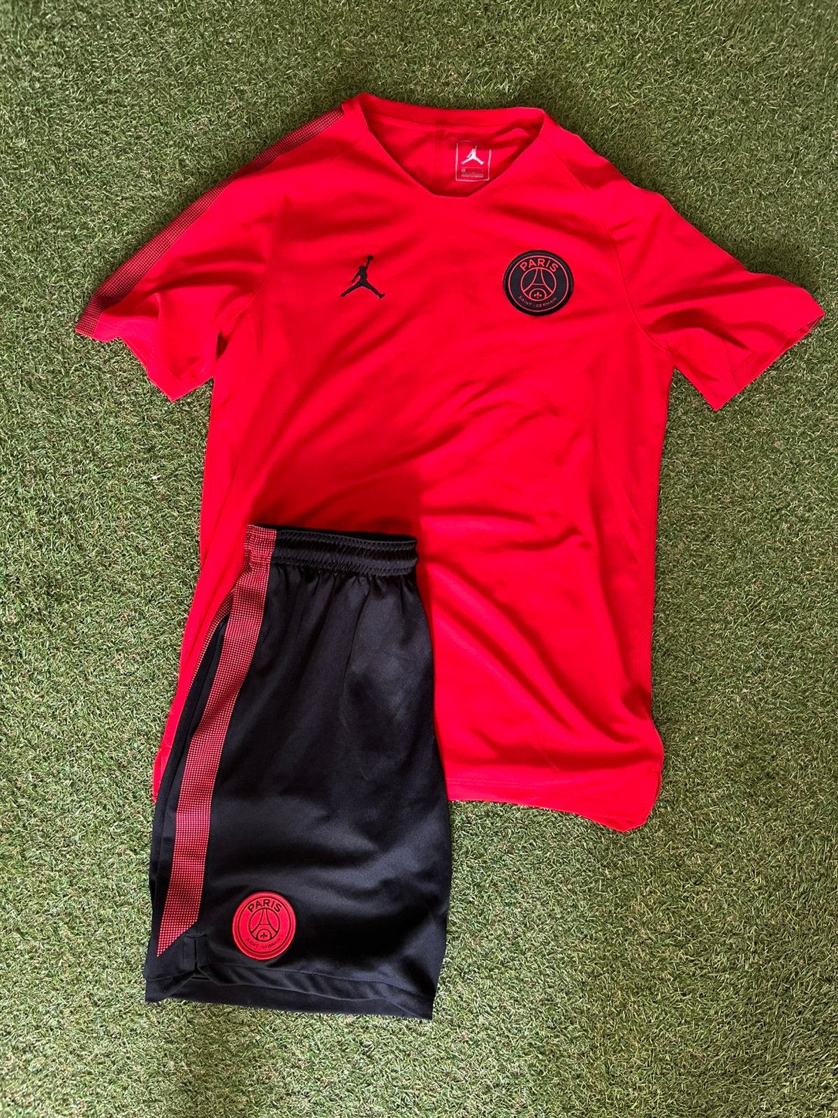 PSG Voetbalset - Nieuw - Maat M, Sport en Fitness, Maat M, Ophalen, Nieuw, Set