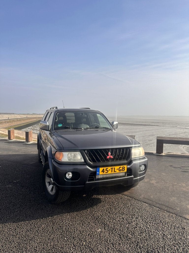 Mitsubishi Pajero Sport 3.0 V6 AUT 2006 Grijs, Auto's, Mitsubishi, Automaat, 2800 kg, Origineel Nederlands, Bedrijf