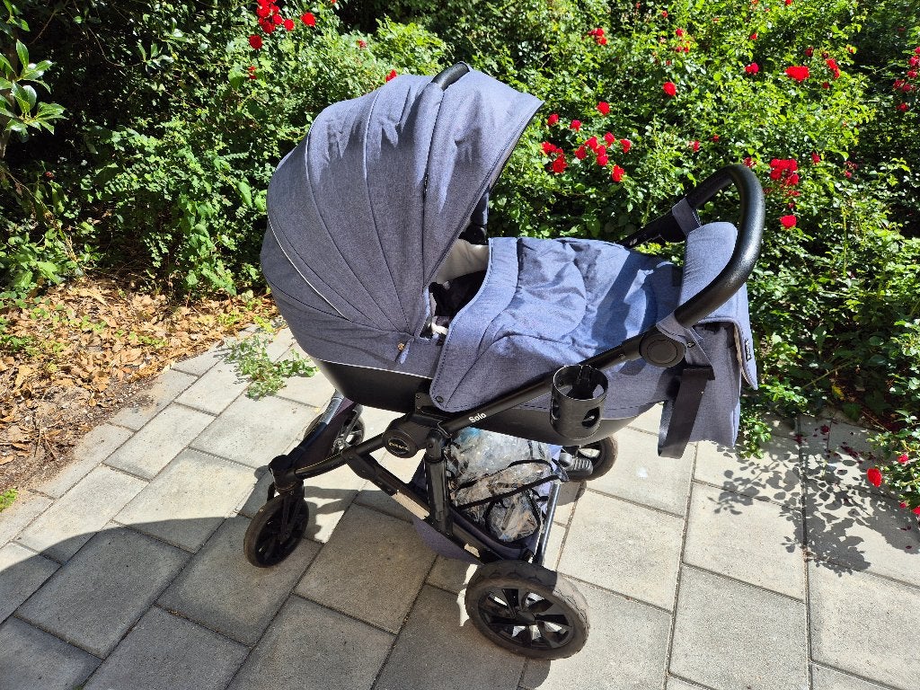 Biene Solo stroller (with seat unit and crib), Gebruikt, Verstelbare duwstang, Ophalen, Kinderwagen