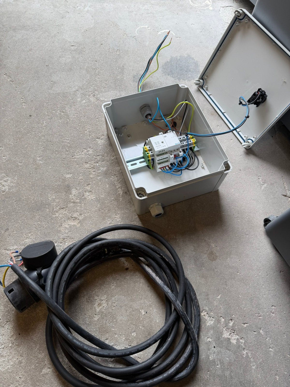 LS24 laadpaal 11kw 1 of 3 fase, Ophalen of Verzenden, Gebruikt, Laadpaal