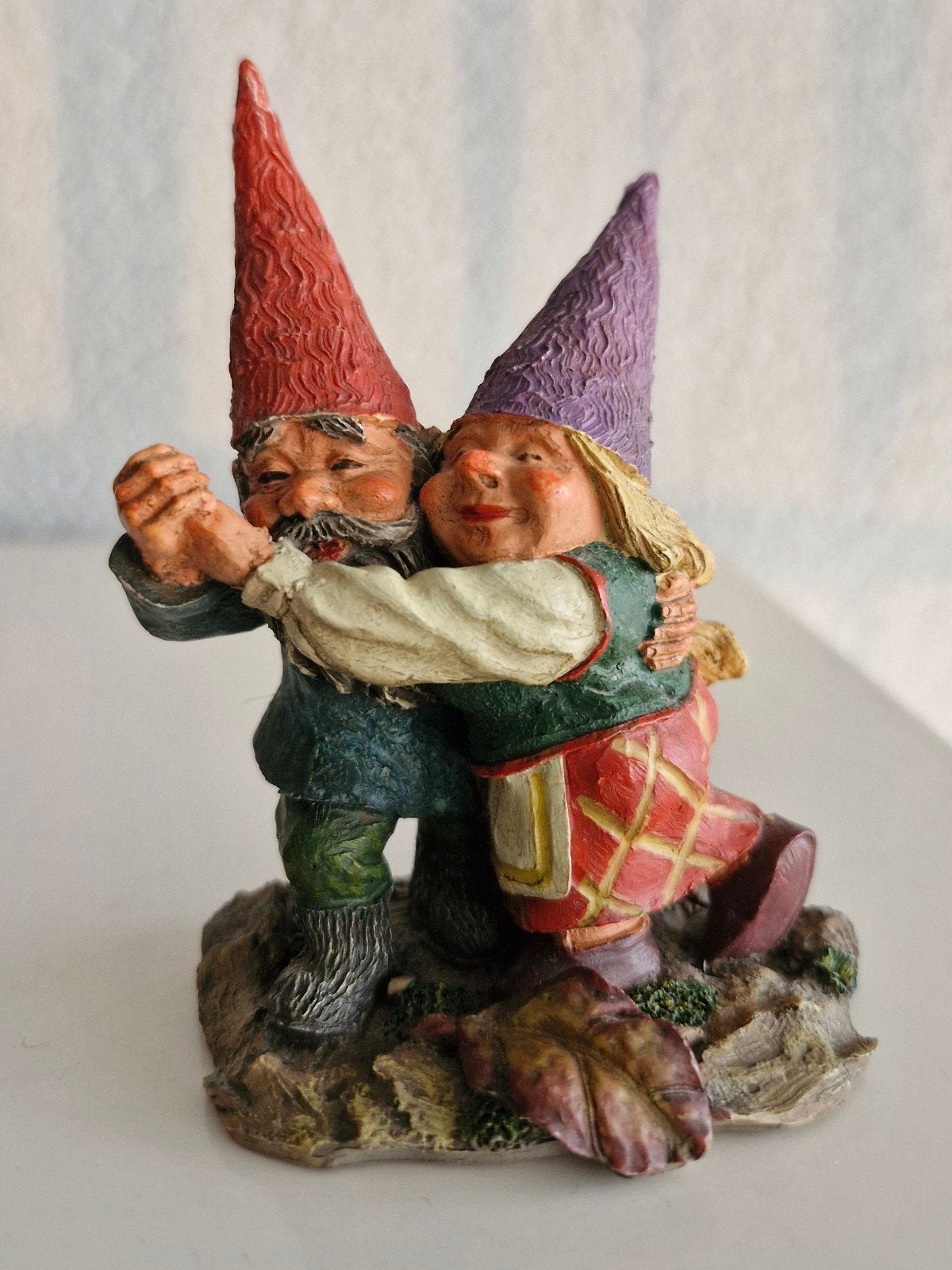 Beeldje Classic Gnomes- Rien Poortvliet Frida en Fred dansen, Verzamelen, Ophalen of Verzenden, Beeldje of Poppetje