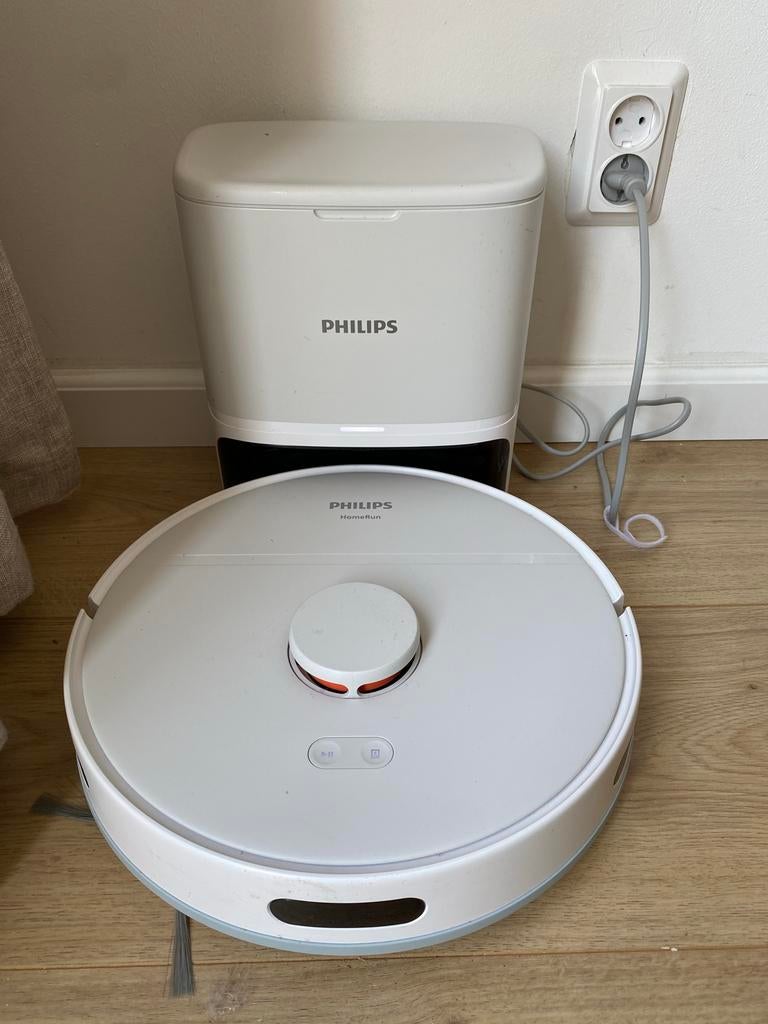 Philips XU2100/20 HomeRun Dweilrobot - Wit, Ophalen, Zo goed als nieuw, Robotstofzuiger, Reservoir