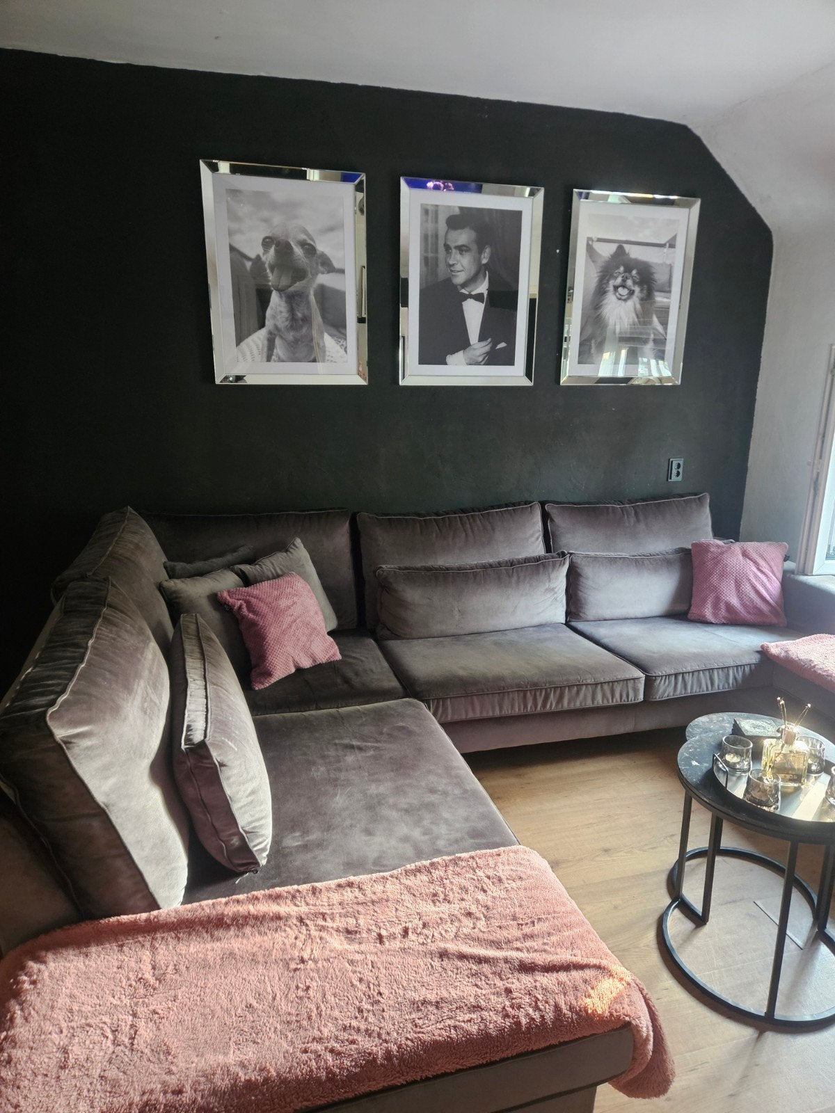 Velvet Hoekbank met poef - Silk 04 Stone, Huis en Inrichting, Banken | Bankstellen, Ophalen, Gebruikt, 100 tot 125 cm, Hoekbank