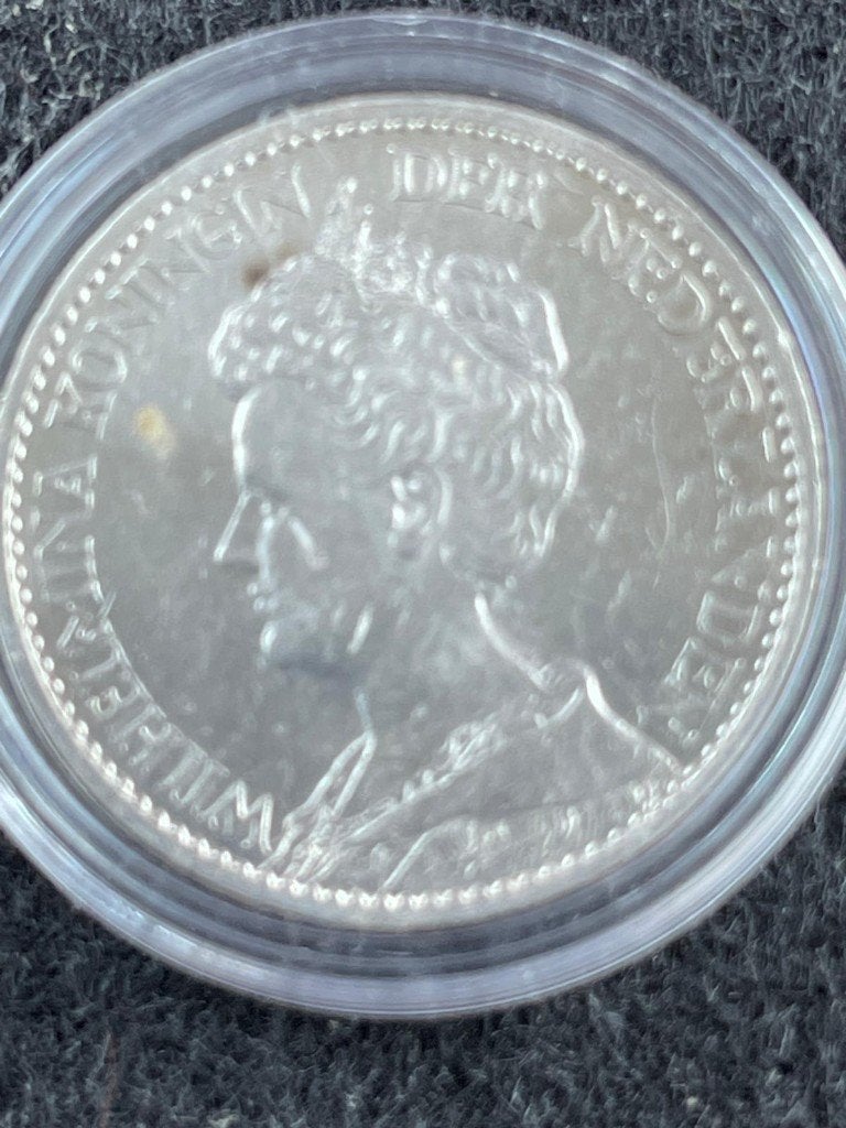 Bodemvondst 1 gulden Wilhelmina 1913, Postzegels en Munten, 1 gulden, Zilver, Ophalen of Verzenden, Koningin Wilhelmina