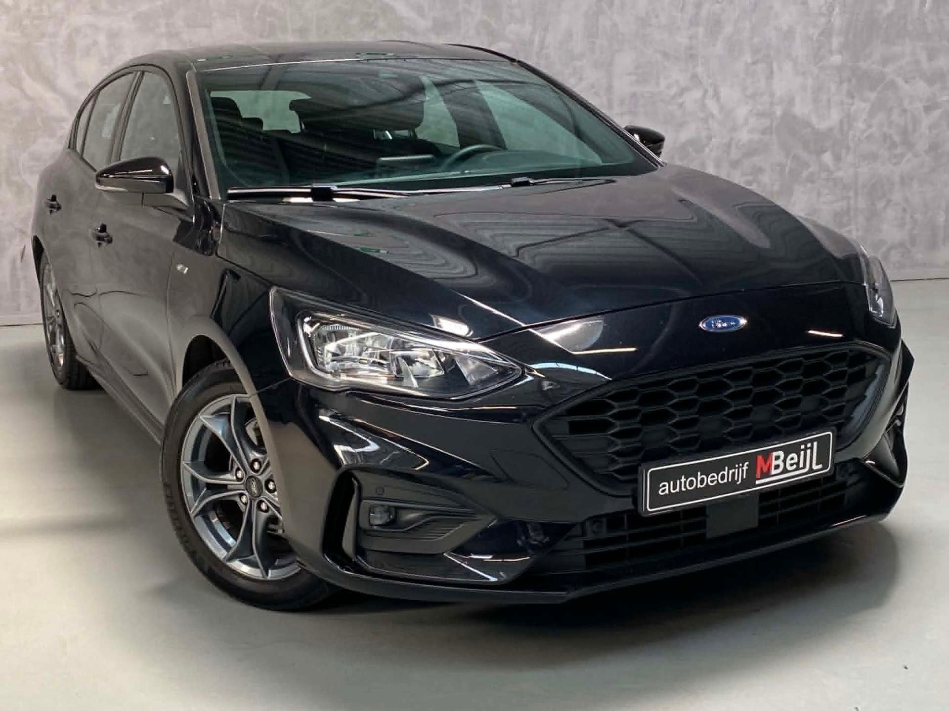 Ford Focus 1.0 EcoBoost ST Line Business /Led /Trekhaak /Win, 125 pk, Euro 6, Zwart, Bedrijf