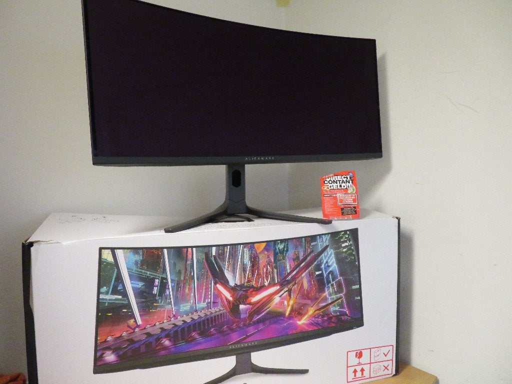 Alienware 34" curved QD-OLED Monitor 120 / 165Hz 0.1ms, IPS, 101 t/m 150 Hz, Alienware, Minder dan 1 ms