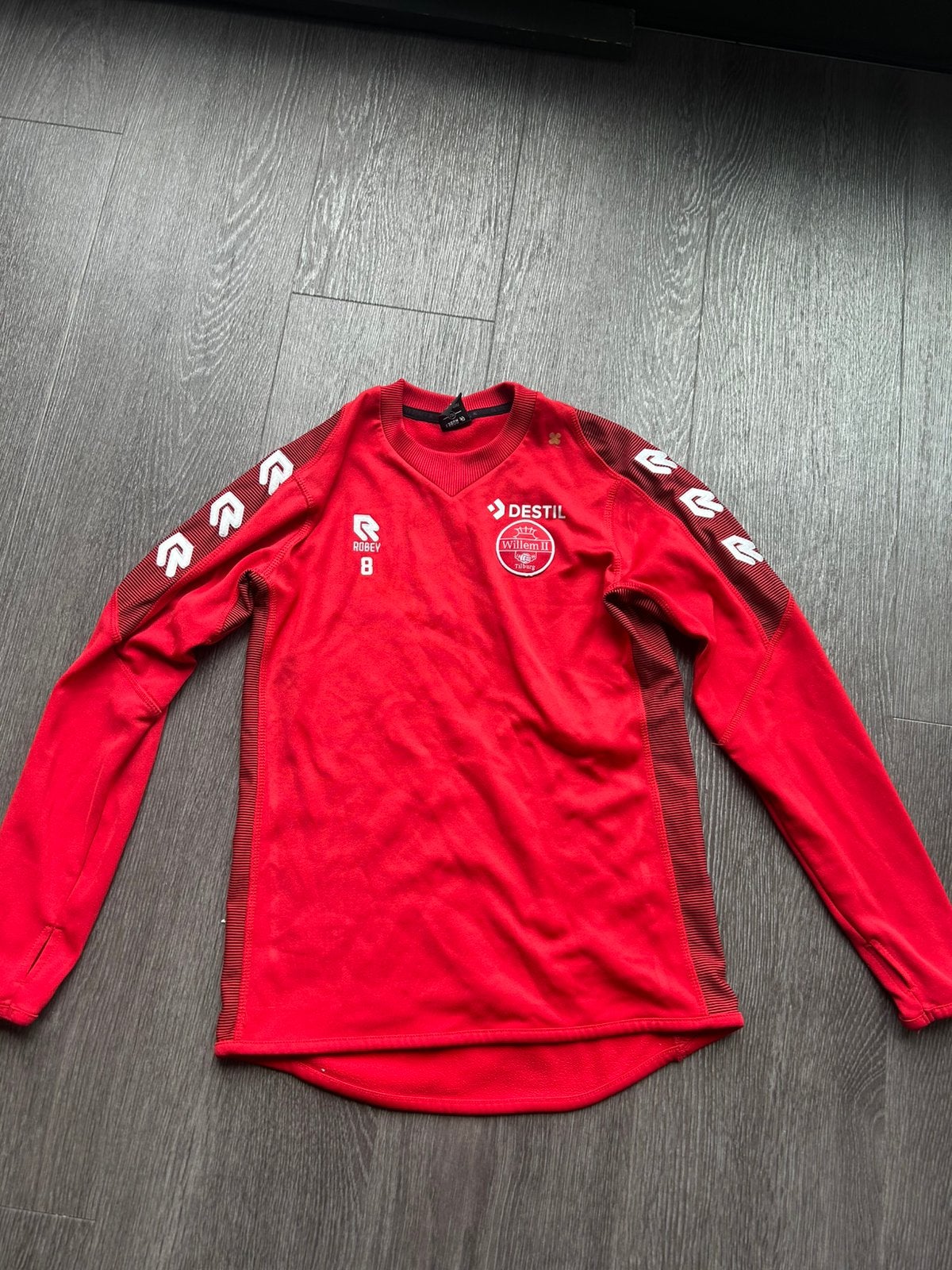 Willem 2 trui in de kleur rood, Maat XS of kleiner, Ophalen of Verzenden, Zo goed als nieuw, Trainingspak