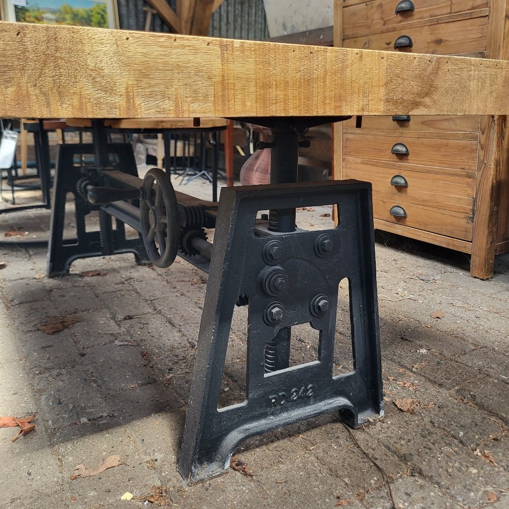 Salontafel 140x80 in hoogte verstelbaar!, Huis en Inrichting, Tafels | Salontafels, Gebruikt, 100 tot 150 cm, Chesterfield, Minder dan 50 cm