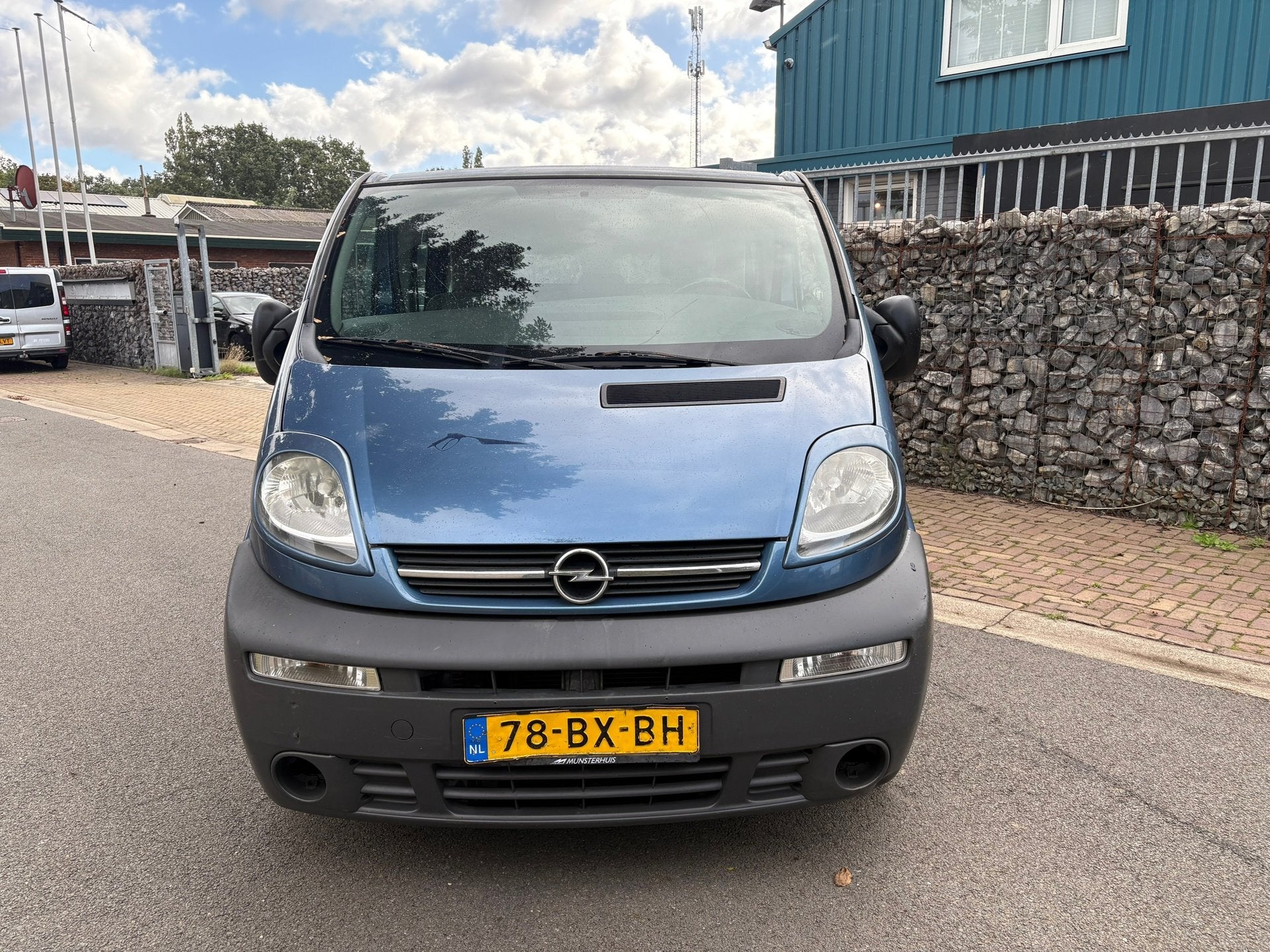 Opel Vivaro 1.9 DTI L1H1 DC AIRCO NIEUWE APK, Voorwielaandrijving, Gebruikt, 4 cilinders, Airconditioning