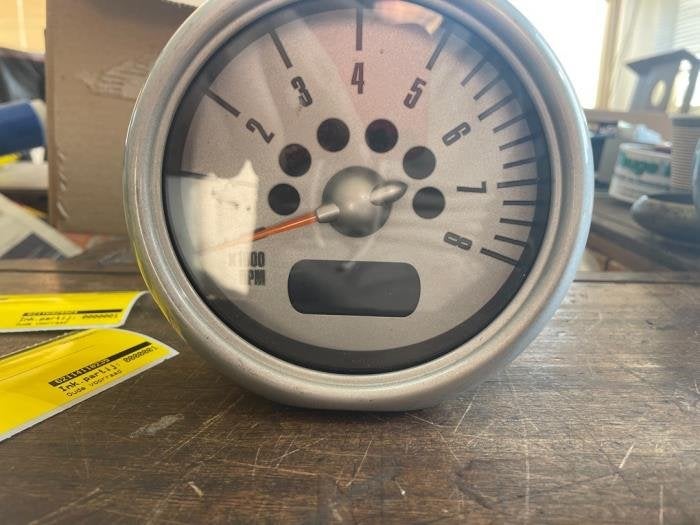 Toerenteller van een Mini Cooper, Gebruikt, -, -, Mini