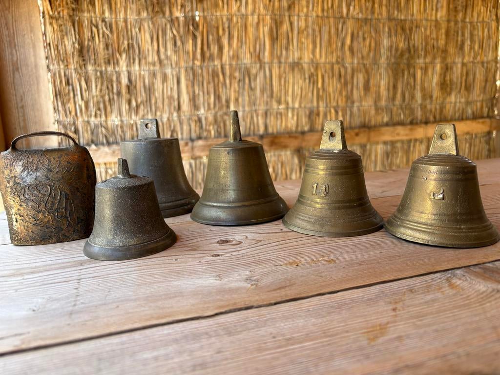 bronzen bellen, Antiek en Kunst, Ophalen