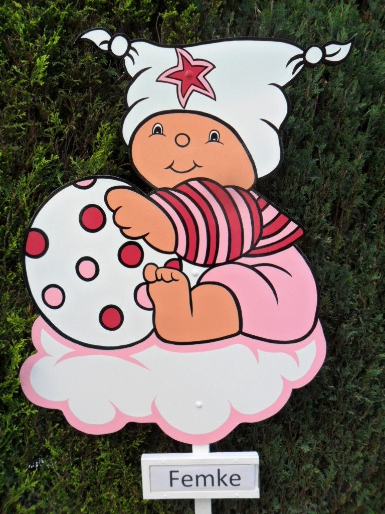 Geboortebord voor een meisje baby op wolk met bal., Ophalen, Nieuw, Geboortebord