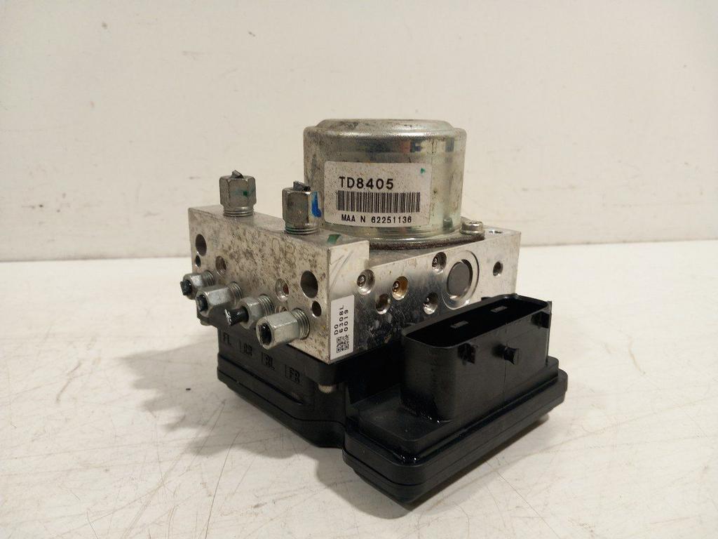 Abs pomp Nissan Leaf, Auto-onderdelen, Remmen en Aandrijving, Nissan, Gebruikt, Herkomst onderdeel bekend, 12 maanden garantie