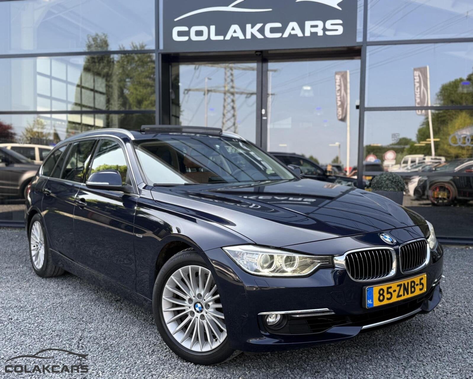 BMW 3-serie Touring 328i Upgrade Edition-Pano-Leder-Trekhaak, Auto's, Automaat, Gebruikt, 4 cilinders, Blauw