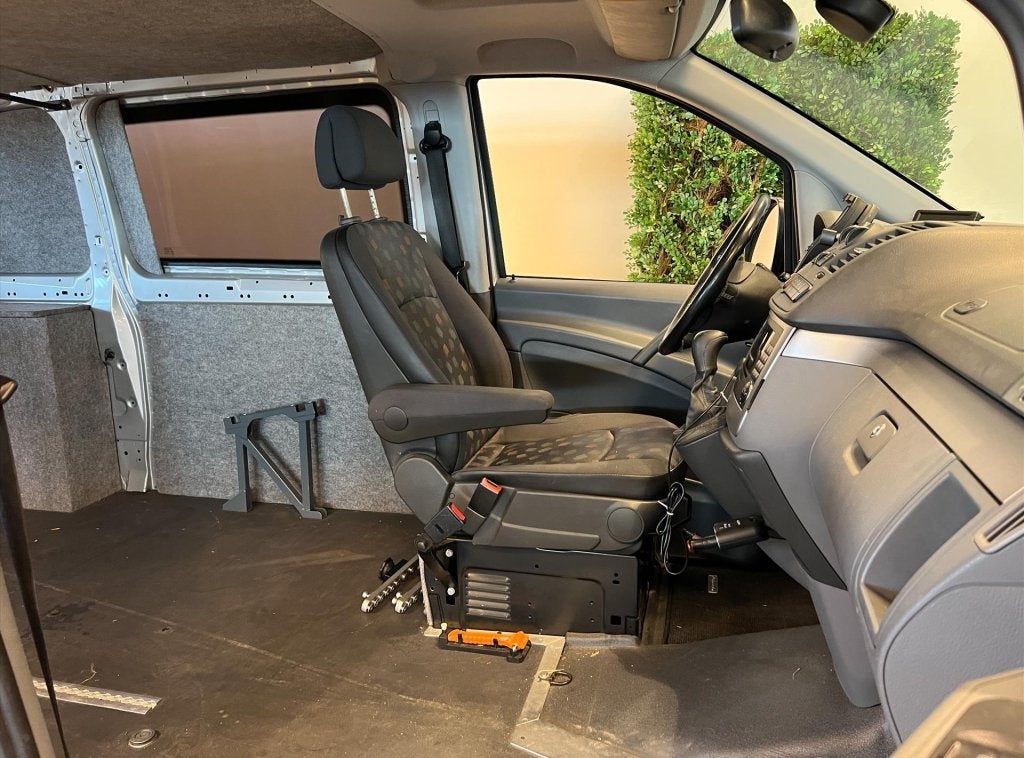 Mercedes-Benz Vito 2.1 CDI 111 AUT (bj 2008, automaat), Auto's, Mercedes-Benz, Automaat, Stof, Gebruikt, 116 pk