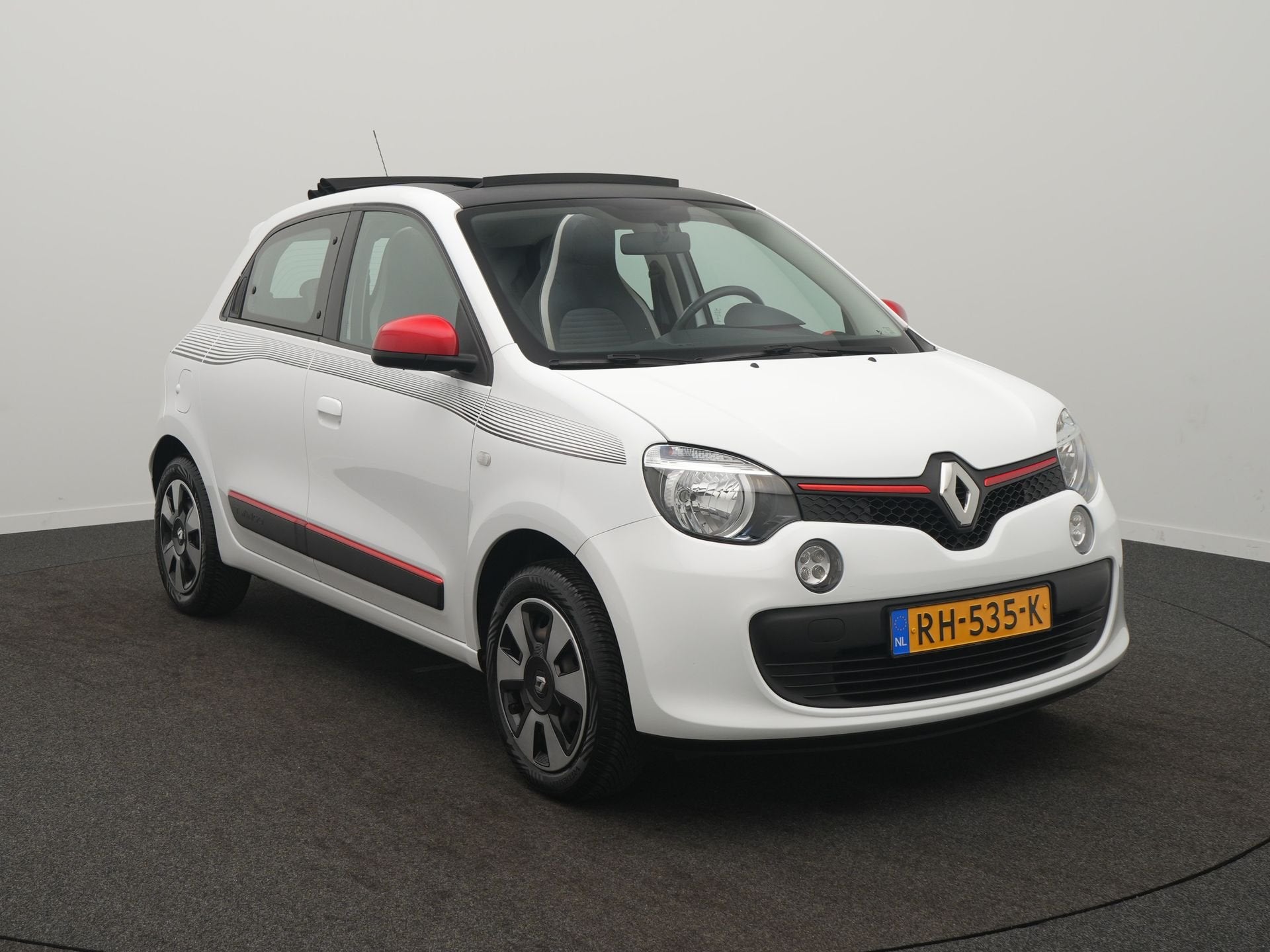 Renault Twingo 1.0 SCe Collection - RIJKLAARPRIJS - All Seas, 12 maanden, Gebruikt, Euro 6, 4 stoelen