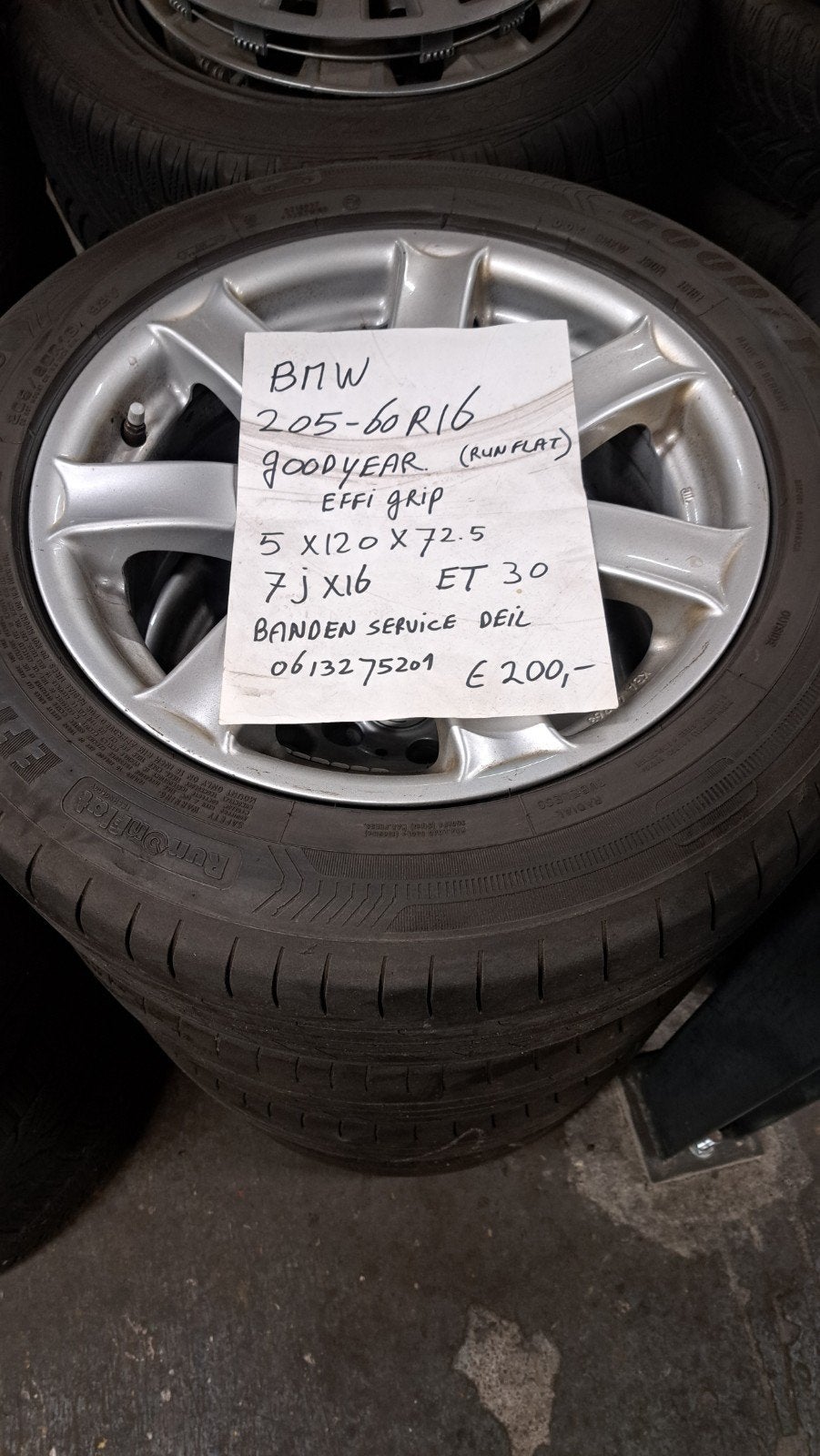 BMW 16 inch Goodyear banden in goede staat 205 60 16 RFT, Ophalen, Gebruikt, 16 inch, Goodyear