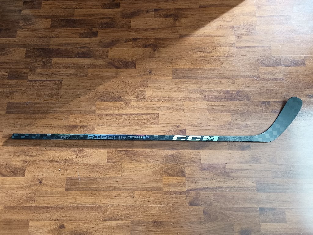 Nieuwe CCM Trigger 9 Pro Stick Flex40 Links, Ophalen of Verzenden, Nieuw, Stick