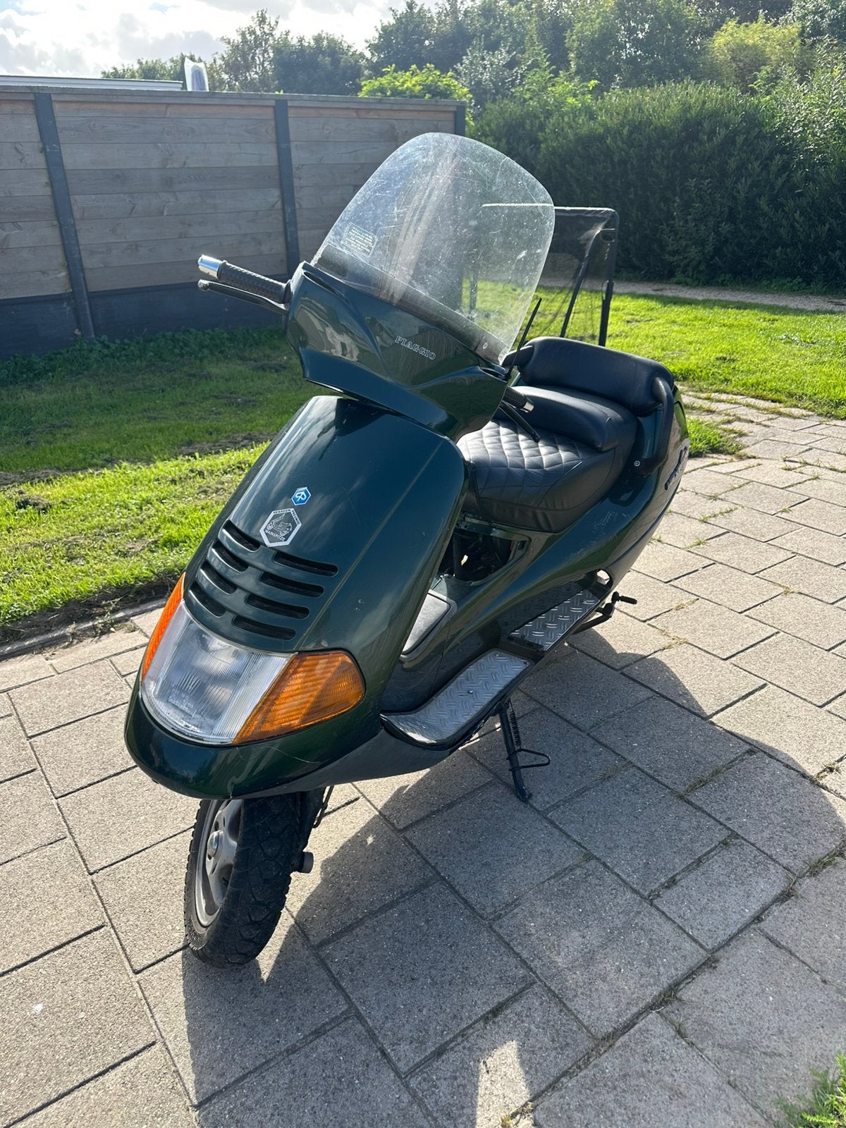 Hexagon 125cc met papieren, Ophalen, Zo goed als nieuw, Tweetakt, Overige modellen