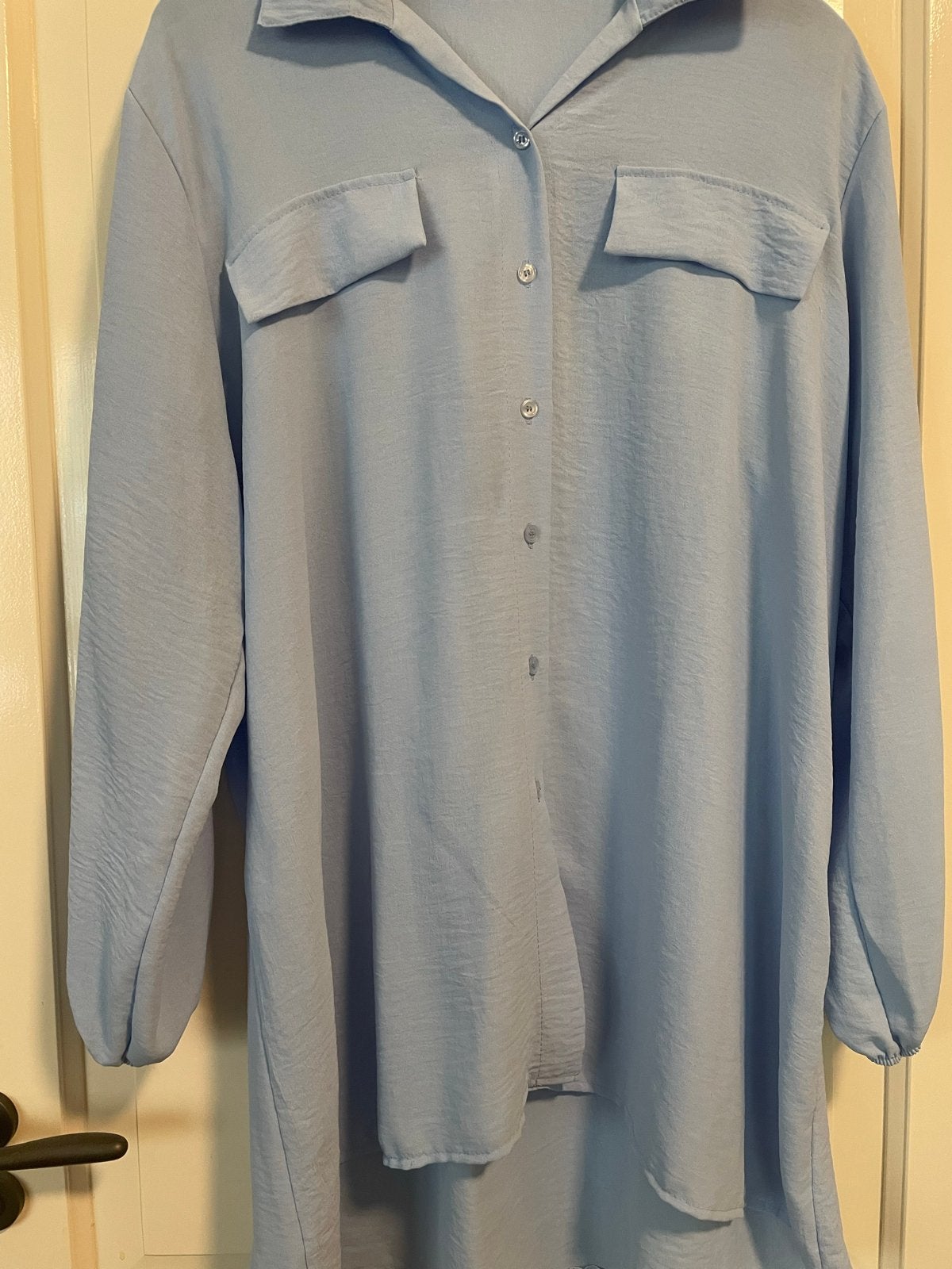 Leuke lichtblauwe blouse maat 54, Ophalen of Verzenden, Zo goed als nieuw, Blauw, Blouse of Tuniek