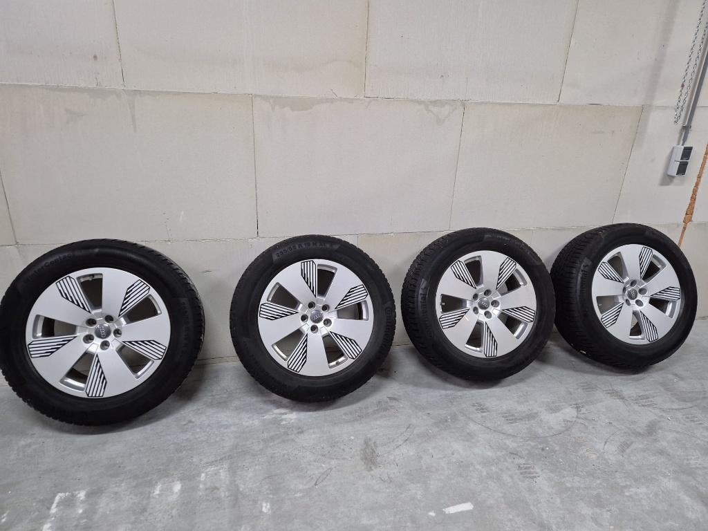 Audi e-tron autobanden Continental 255/55 R19, Ophalen