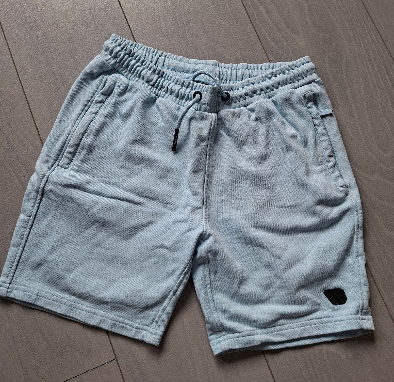 Ballin jongens short lichtblauw mt 176, Broek, Ophalen of Verzenden, Zo goed als nieuw, Ballin