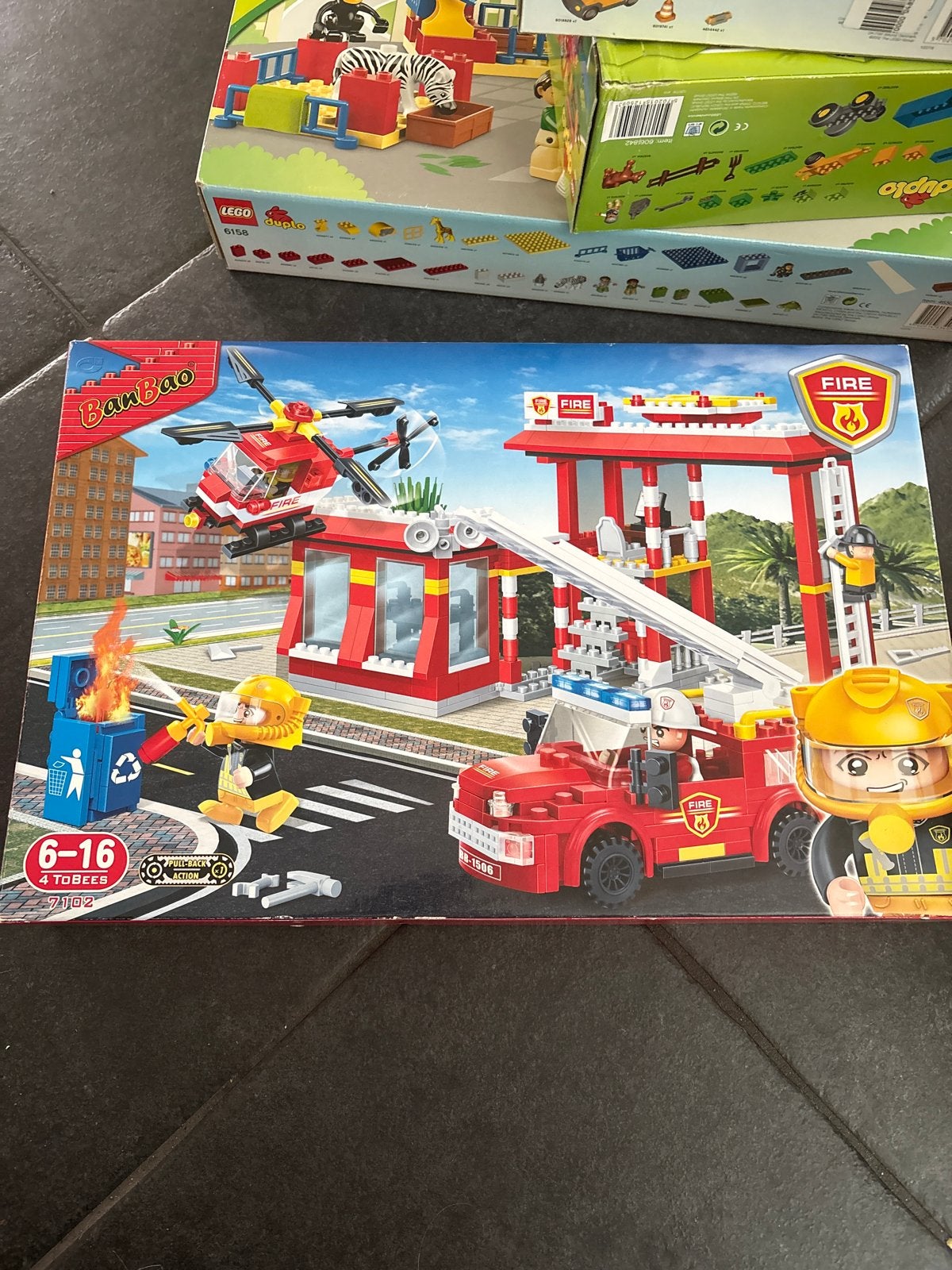 BanBao Brandweerkazerne met brandweerauto en helikopter, Ophalen, Nieuw, Overige merken
