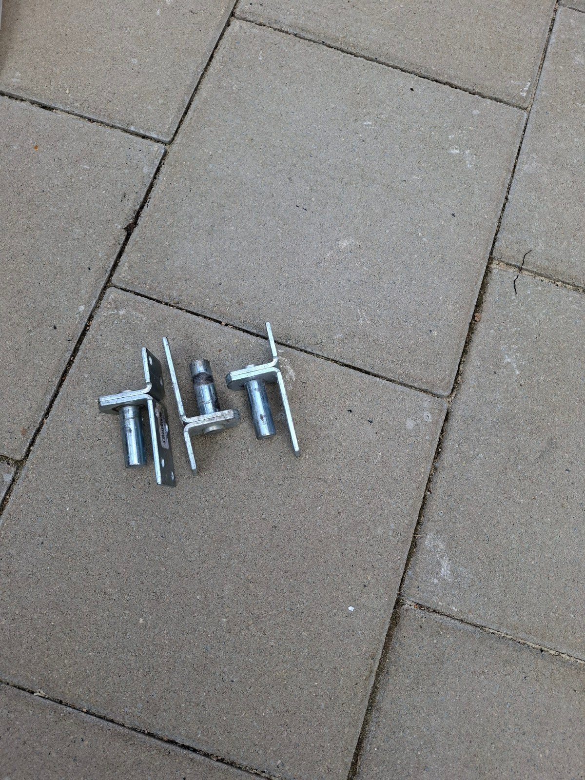 Beugels voor poort of hek - Nieuw, Ophalen