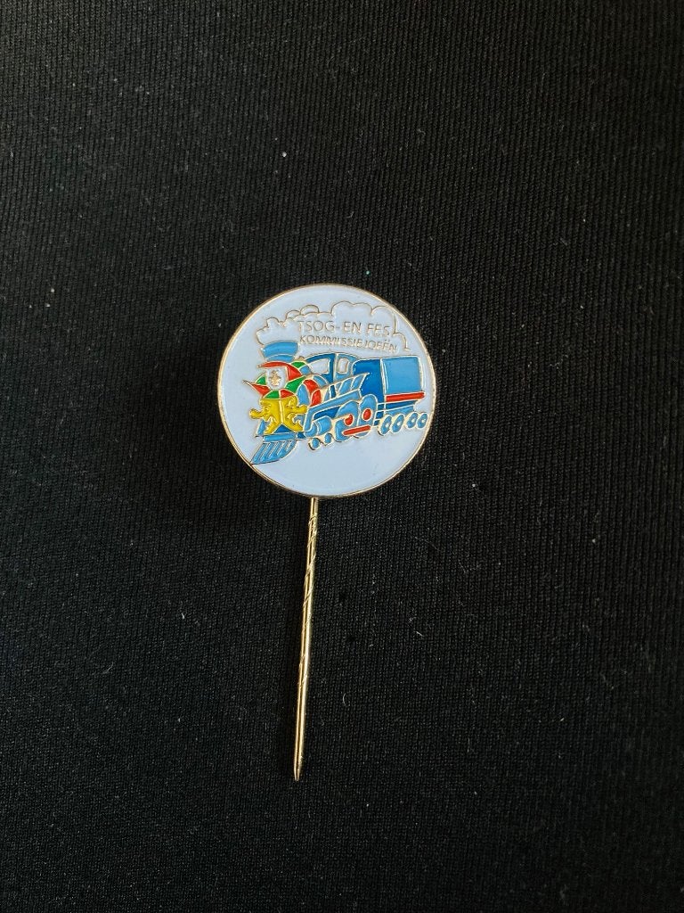 Carnaval pins en speldjes - van alles wat, Ophalen of Verzenden, Zo goed als nieuw, Overige onderwerpen, Speldje of Pin