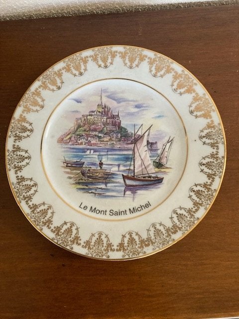 Limoges porselein bord Le Mont Saint Michel vloeigouden rand, Ophalen of Verzenden