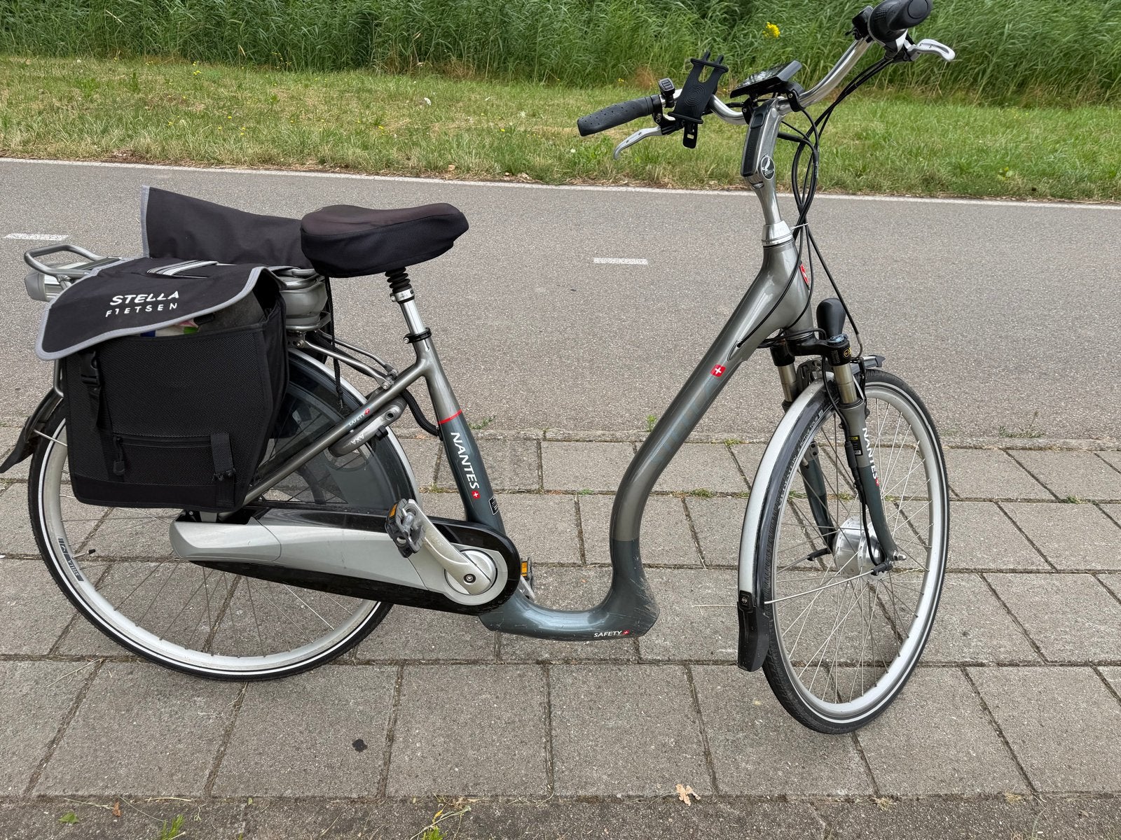 Stella Nantes elektrische fiets, lage km-stand! Lage instap, Fietsen en Brommers, Elektrische fietsen, Gebruikt, 47 tot 51 cm