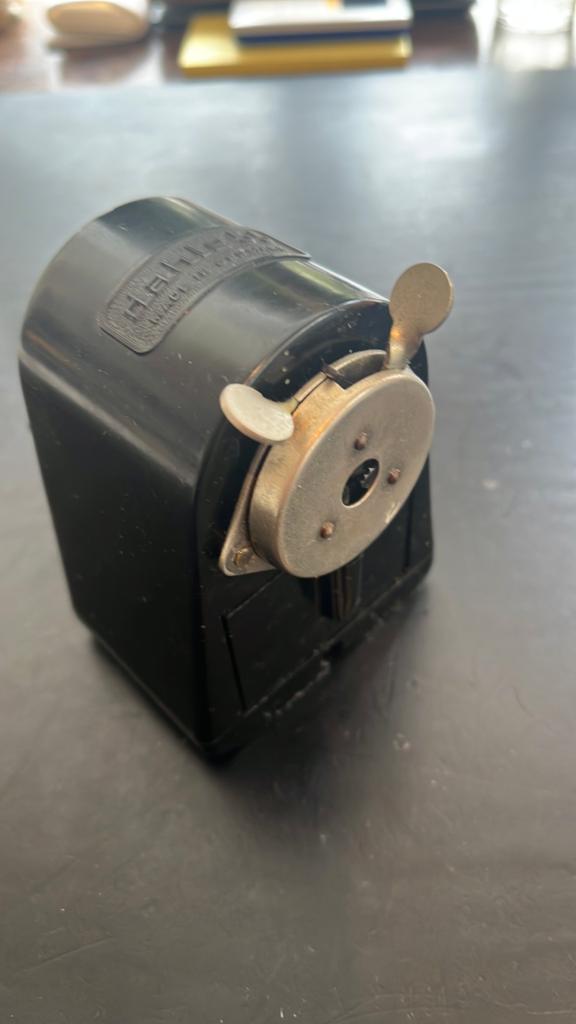 Dahle 55 puntenslijper, Verzenden