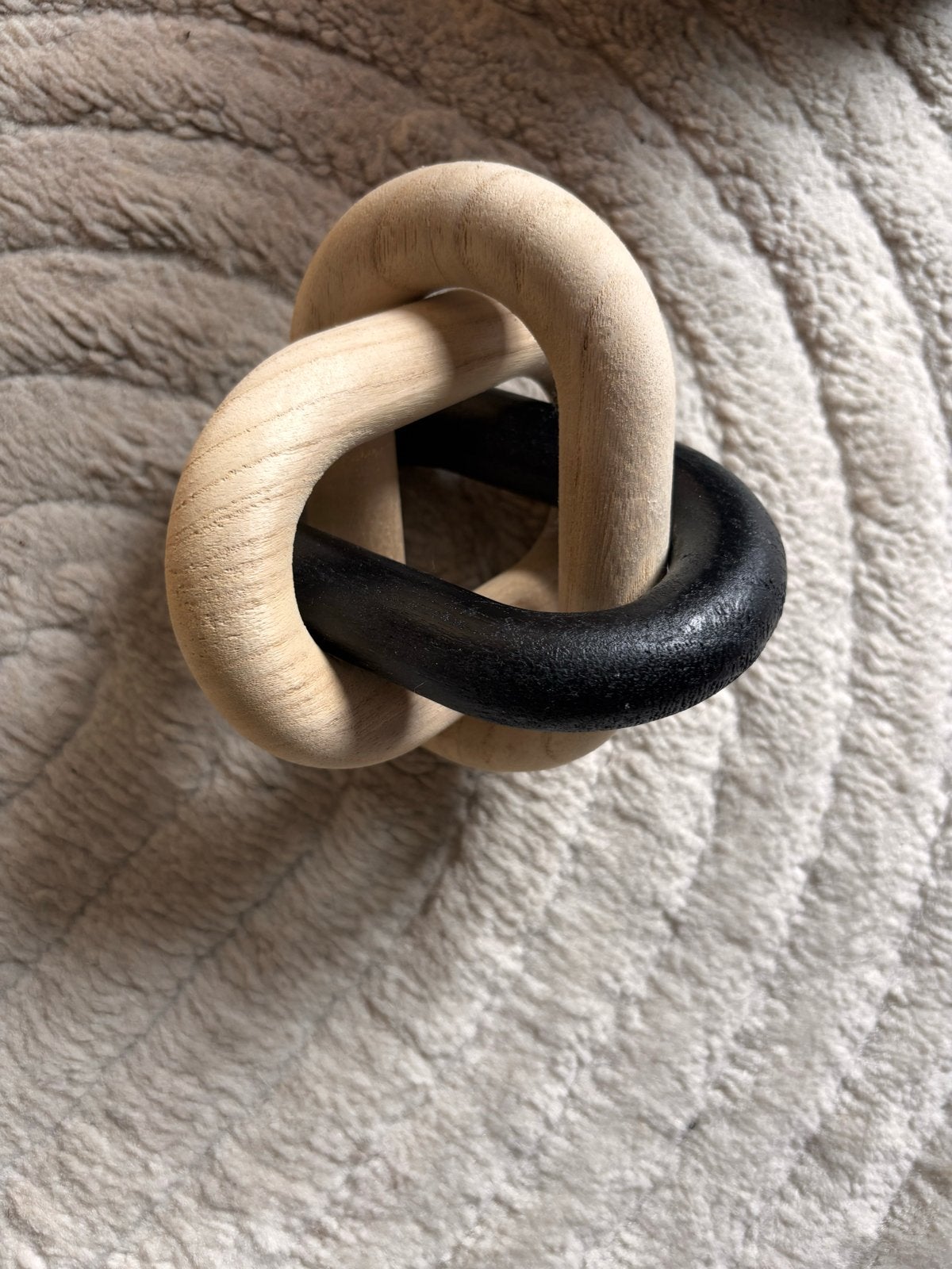 Decoratieve houten knoop - Zwart en naturel, Hout, Zwart, Ophalen of Verzenden, Zo goed als nieuw