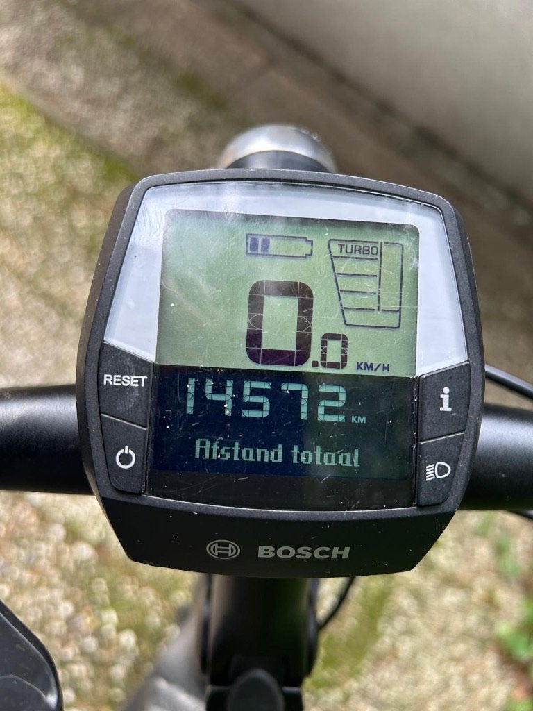 Foto 5 van Twee Gazelle Ultimate C8+ HMB e-bikes te koop