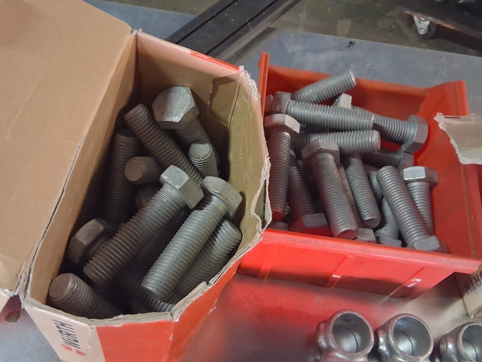 Wurth M24 x 90 Zeskantbouten - 25 stuks, Ophalen