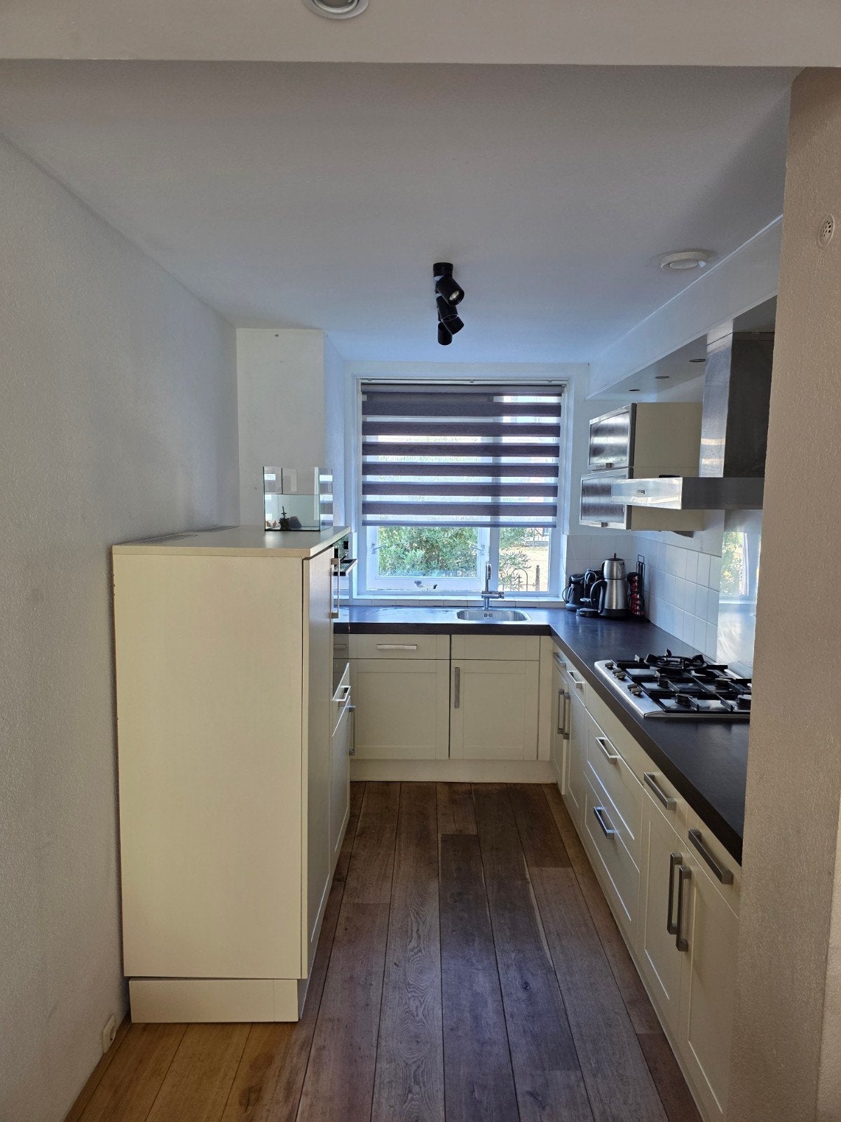 Keuken (zelf demonteren) zsm ophalen, Huis en Inrichting, Keuken | Complete keukens, Ophalen of Verzenden, Gebruikt, Hoekkeuken