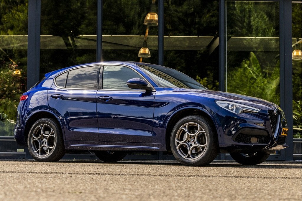 Alfa Romeo Stelvio 2.0 T AWD Super 280pk (bj 2018), Auto's, Alfa Romeo, Automaat, Automatische klimaatregeling, Euro 6, 4 cilinders