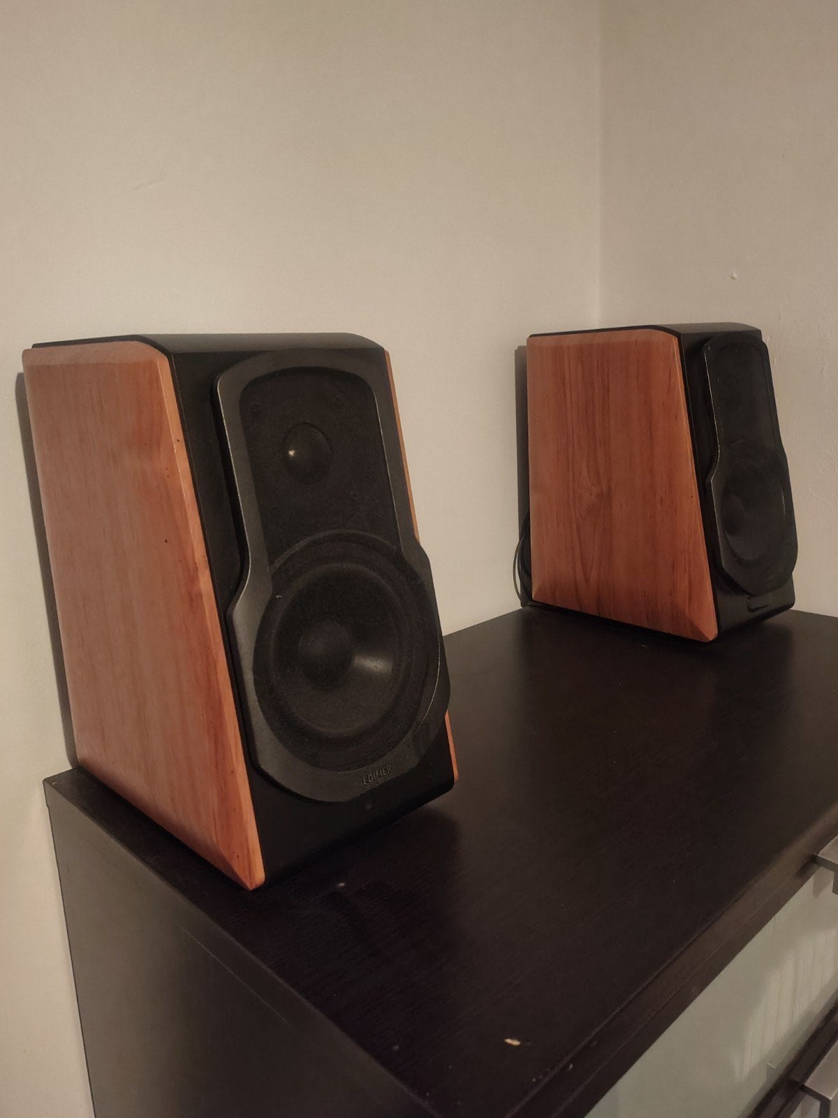 Edifier S1000DB Multimedia Speakers - Houten zijpanelen, Gebruikt, 60 tot 120 watt, AUX-ingang, Boekenplank luidspreker