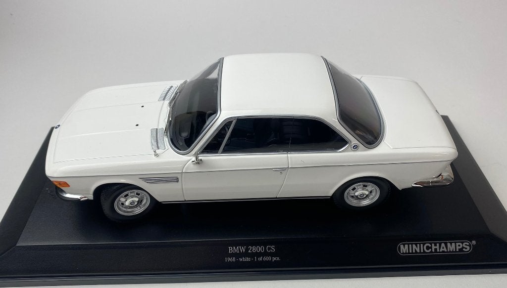Minichamps 1:18 BMW 2800 CS 1968 Wit, Hobby en Vrije tijd, -, Nieuw, Ophalen of Verzenden, -